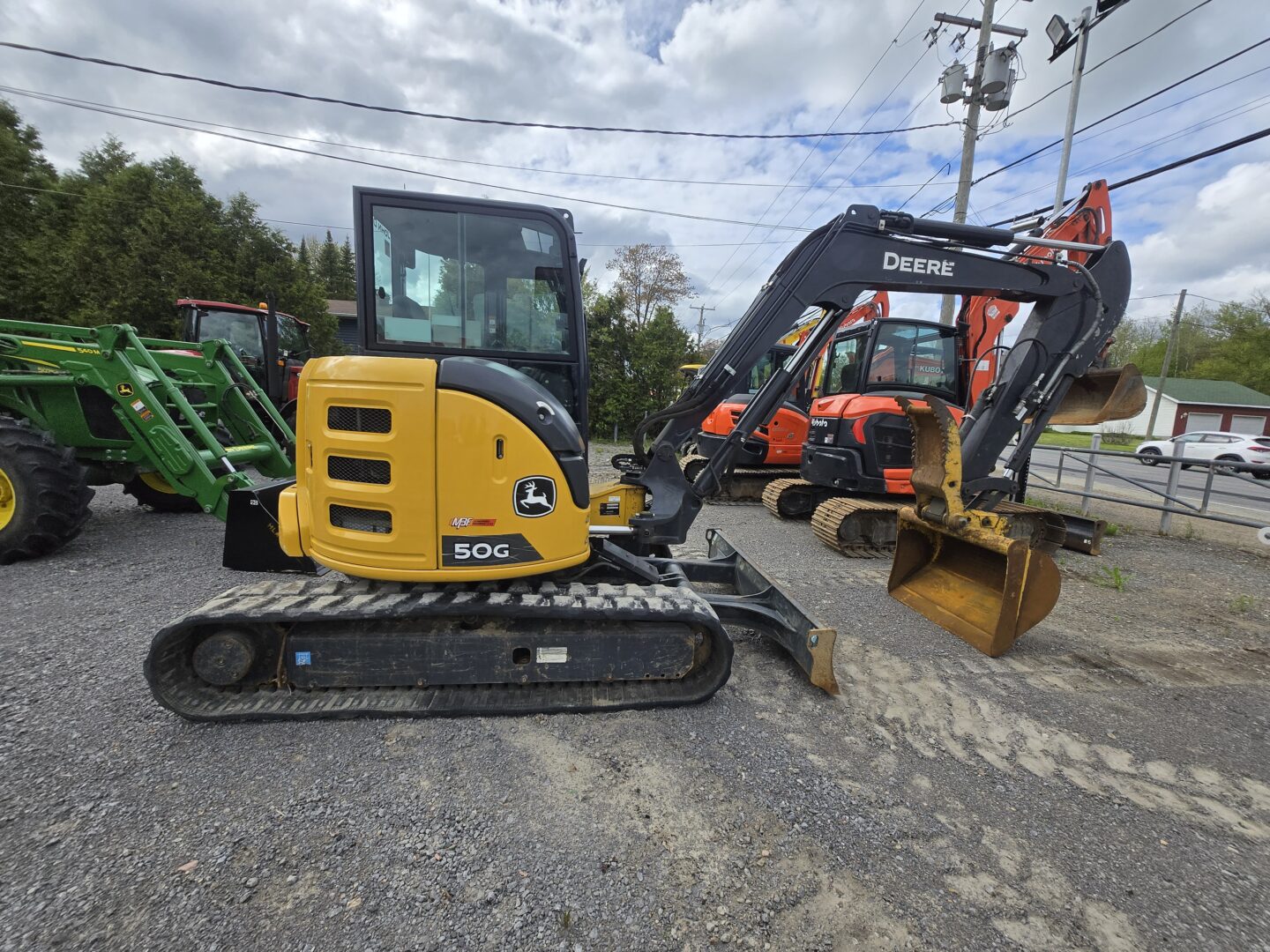 John Deere 50G 2023