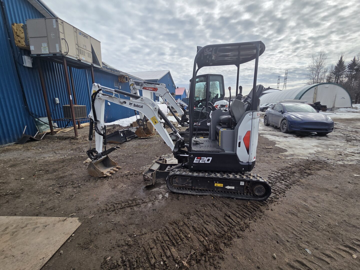 Bobcat E20 2021