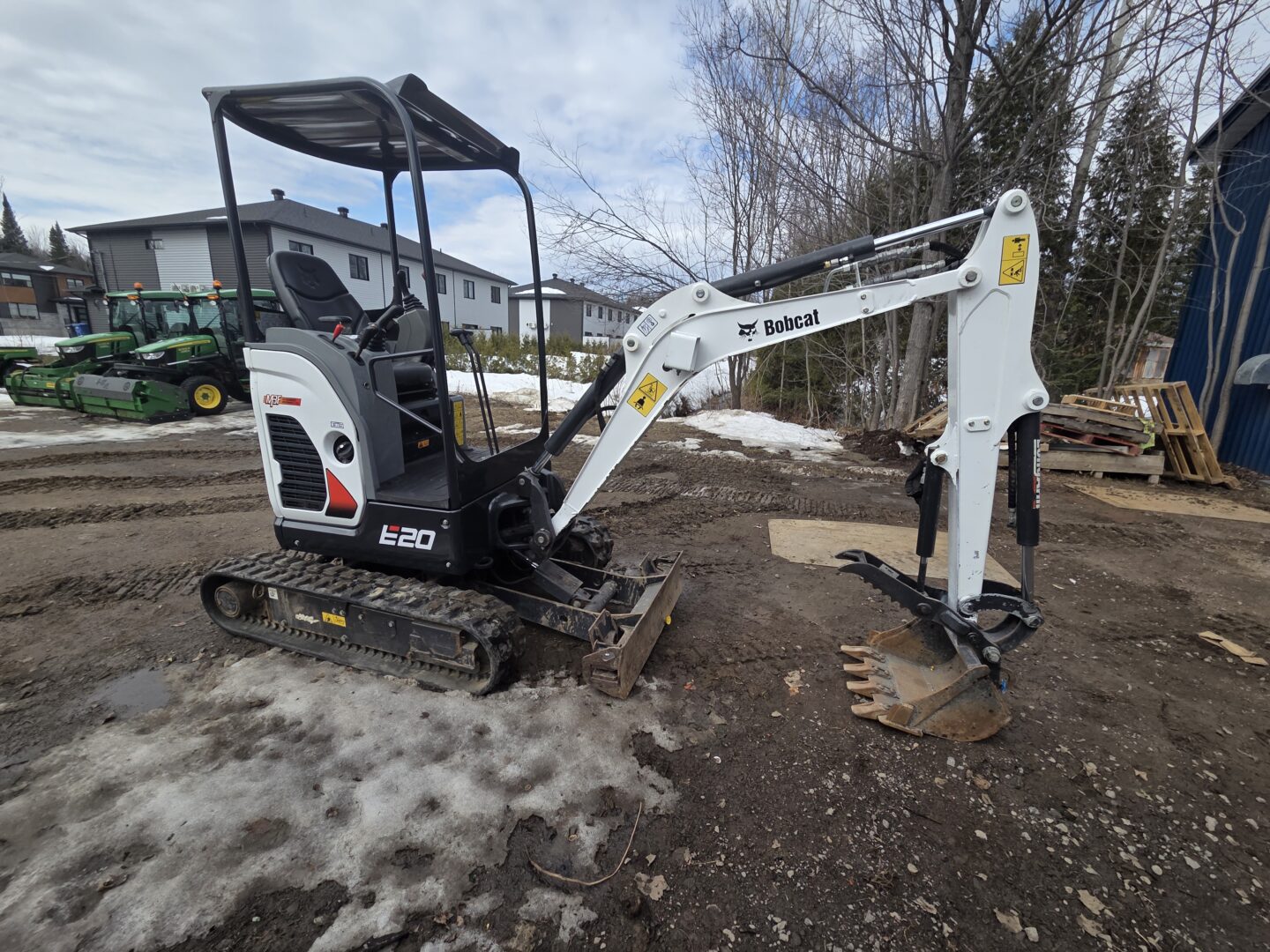 Bobcat E20 2021