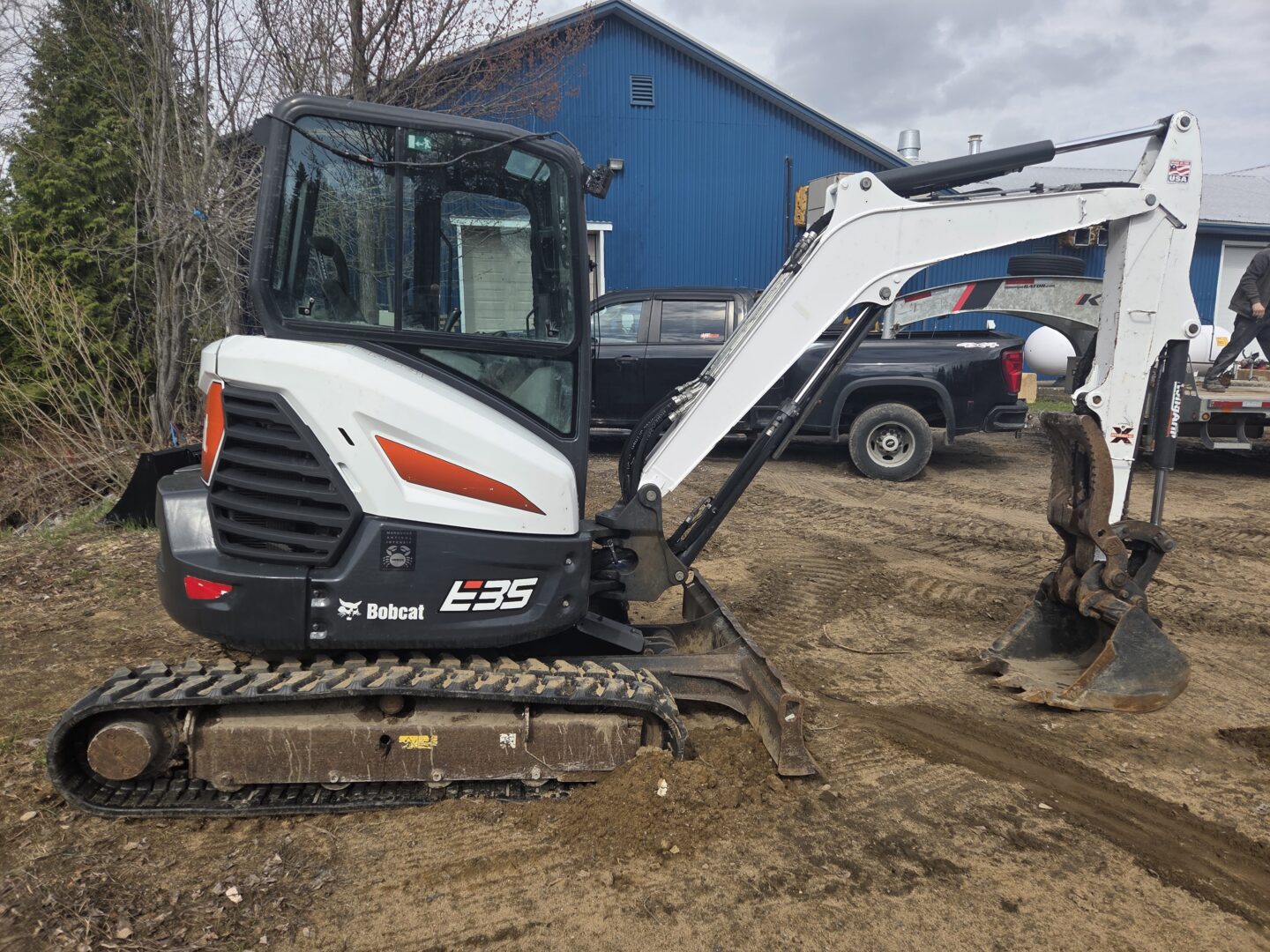 Bobcat E35 2018 33HP